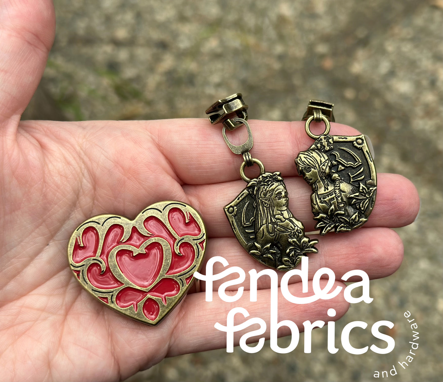 Legendary Hero Zipper Pull - RTS
