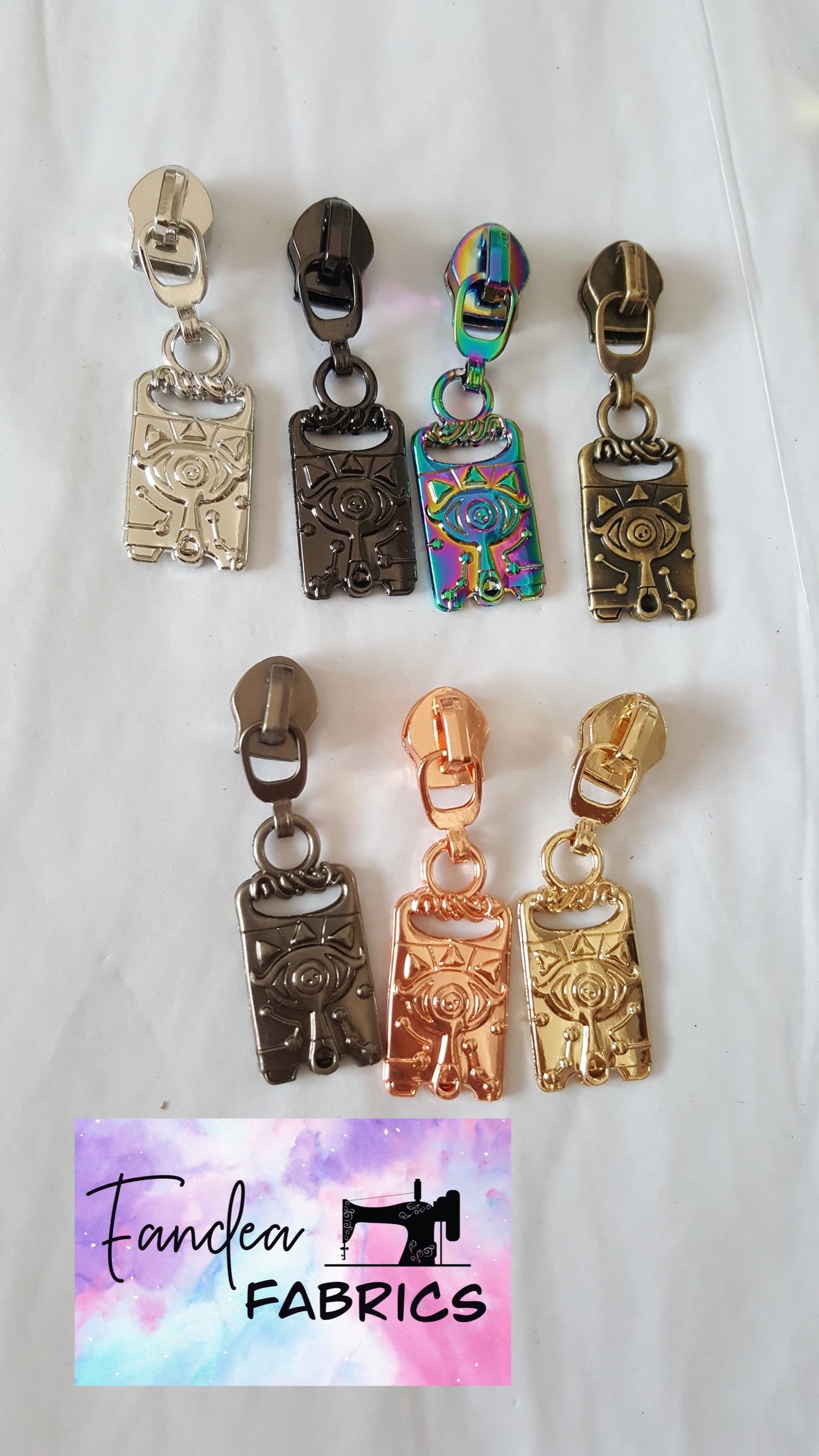 Tablet Zipper Pull - DISCONTINUED