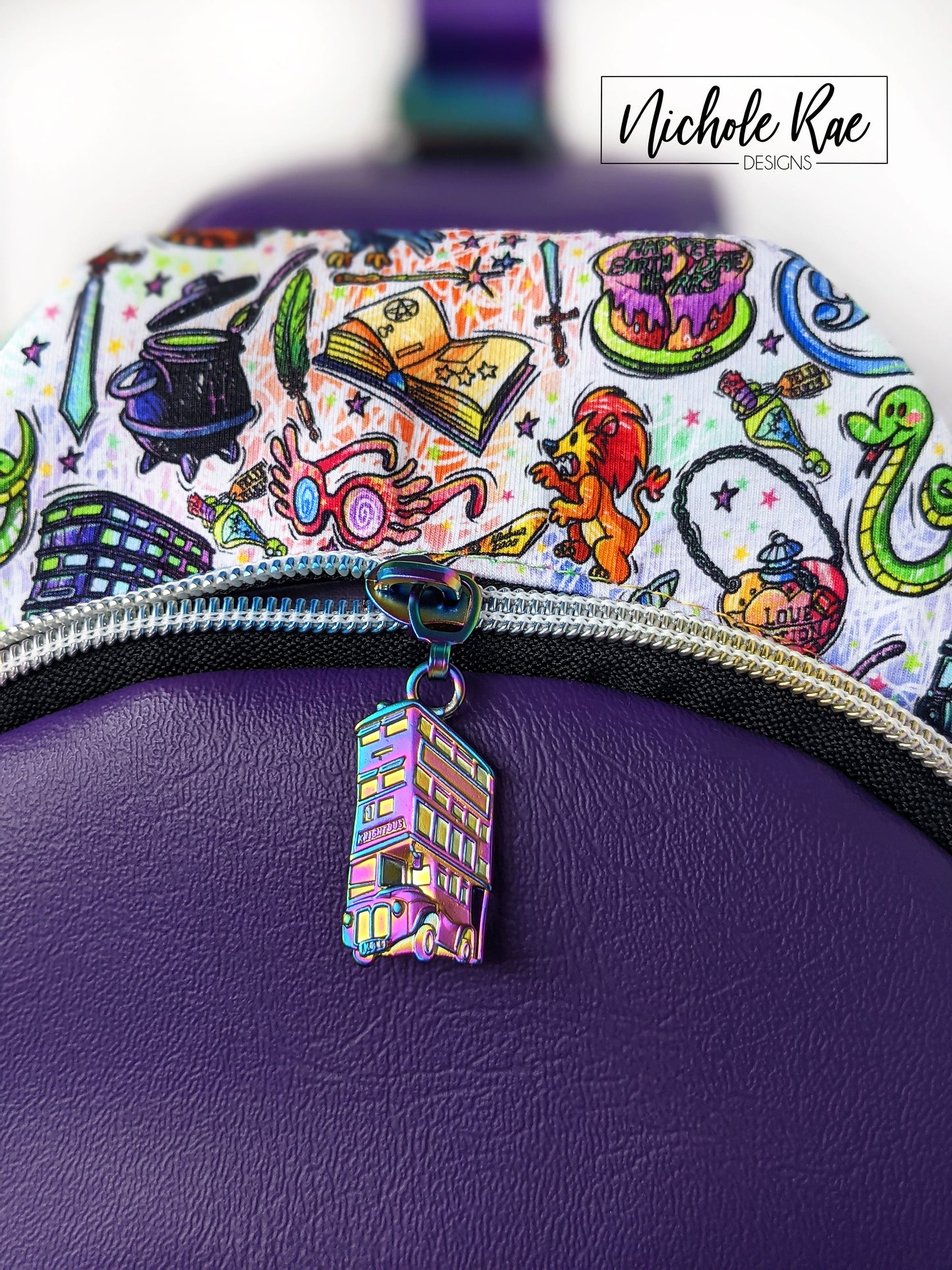 Bus Zipper Pull - RTS