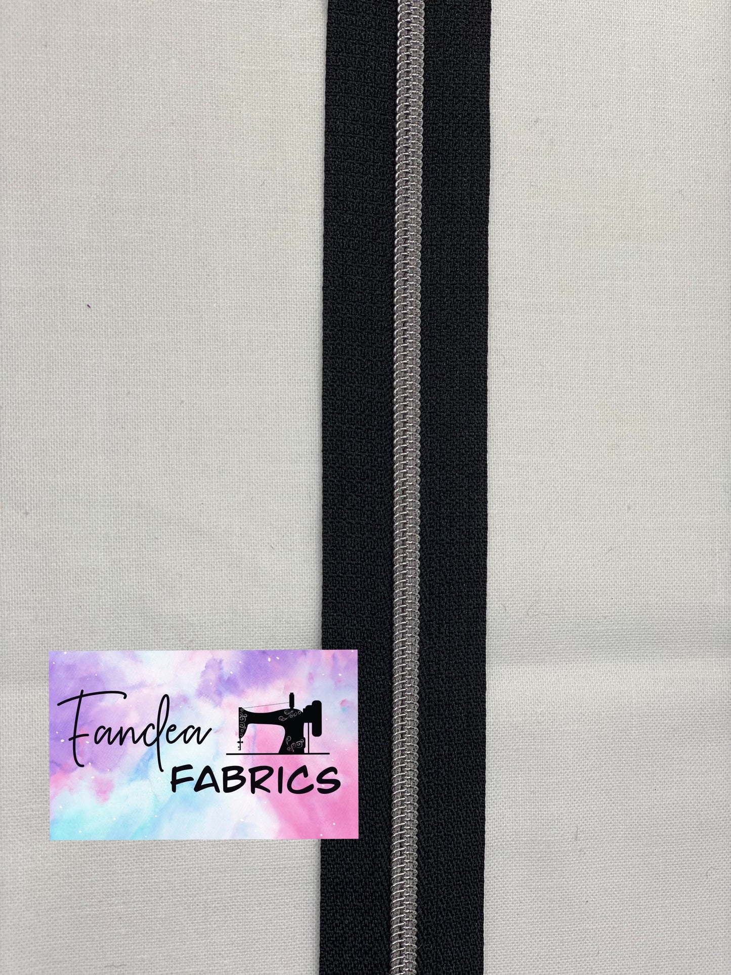 #3 Zipper Tape Size - RETAIL