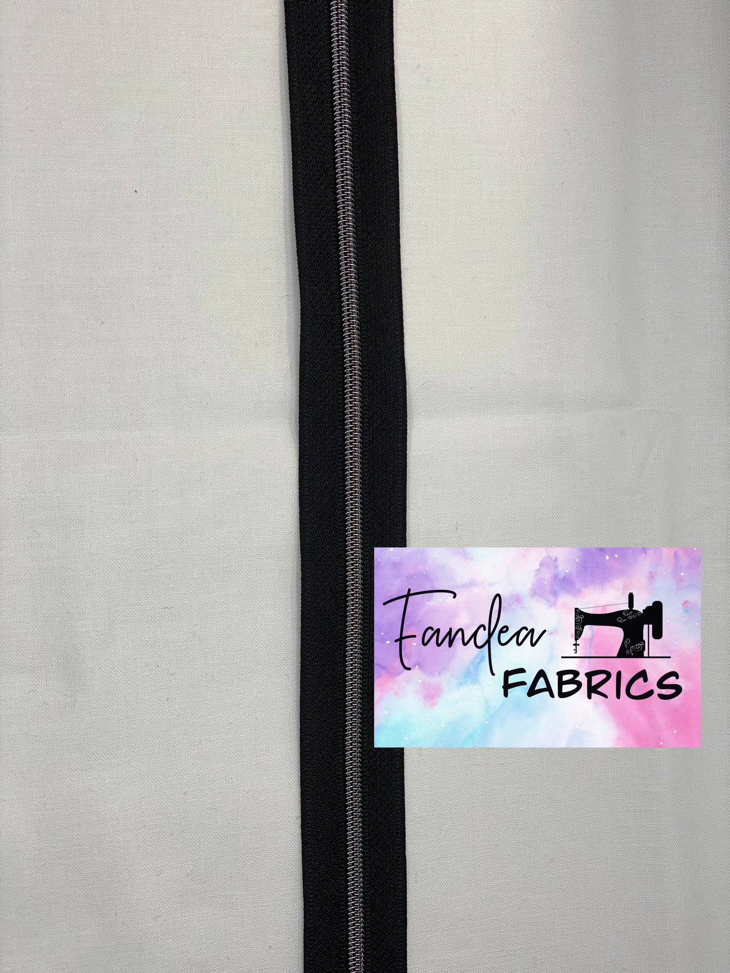 #3 Zipper Tape Size - RETAIL